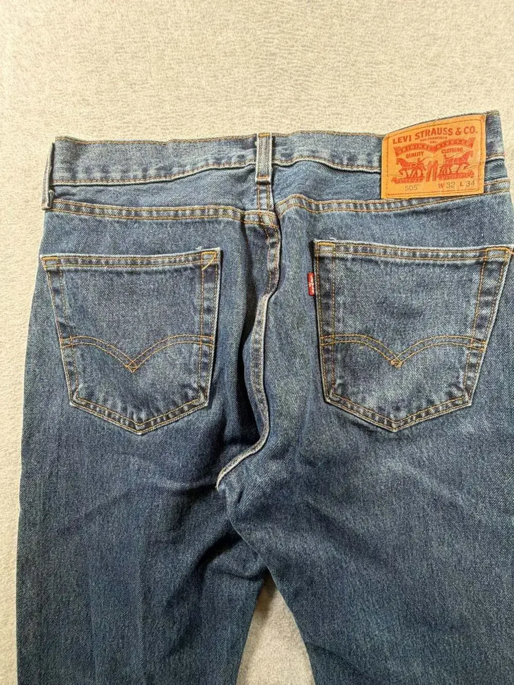 Levi's 505 Regular Fit Jeans Mens 32x34 Blue Denim